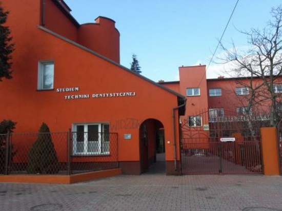 Zgierz, Wydział Techniki Dentystycznej